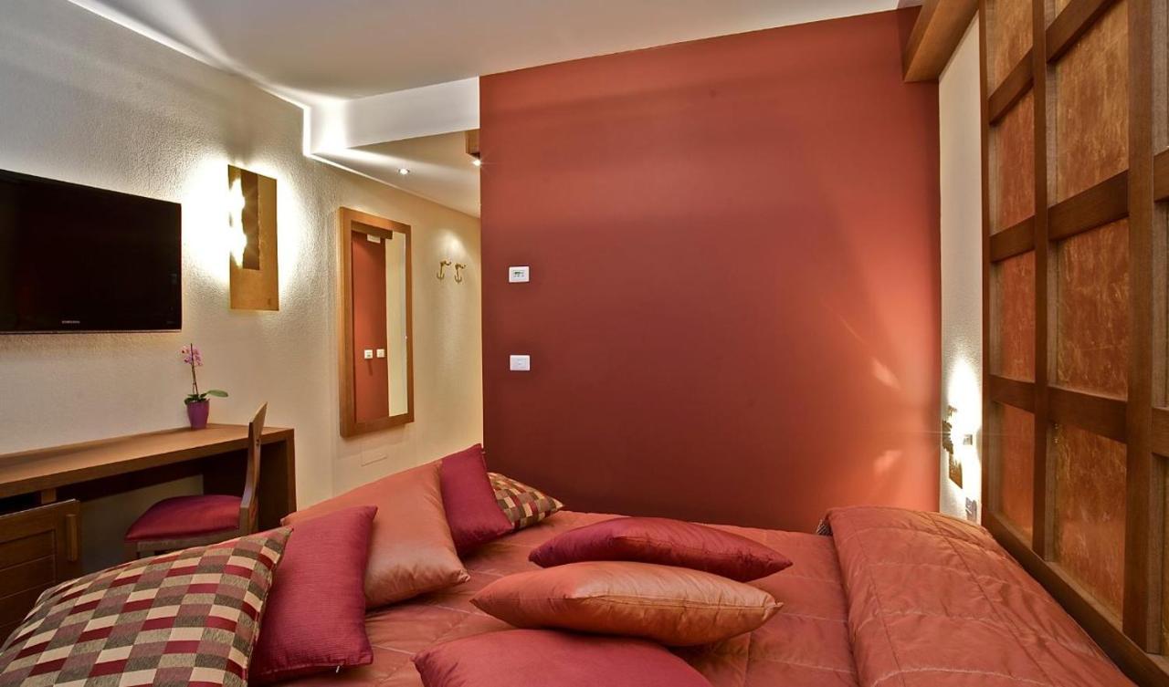 Design Suite Tirano Exterior foto